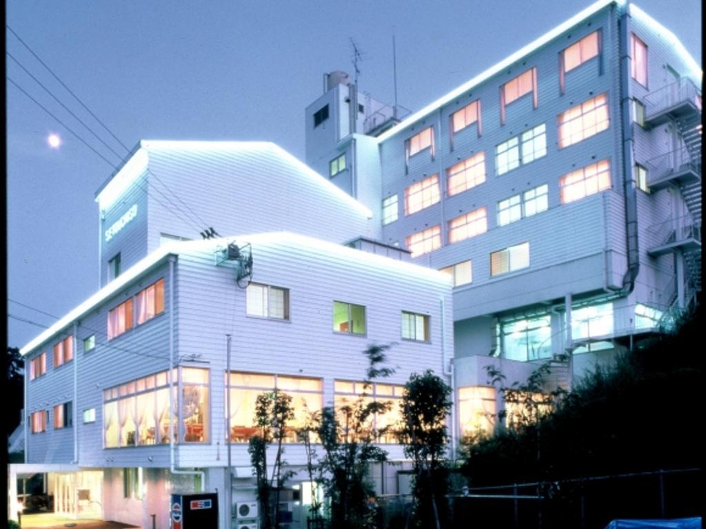 ホテル 湯元さぬき瀬戸大橋温泉　せとうちそう 坂出市 エクステリア 写真
